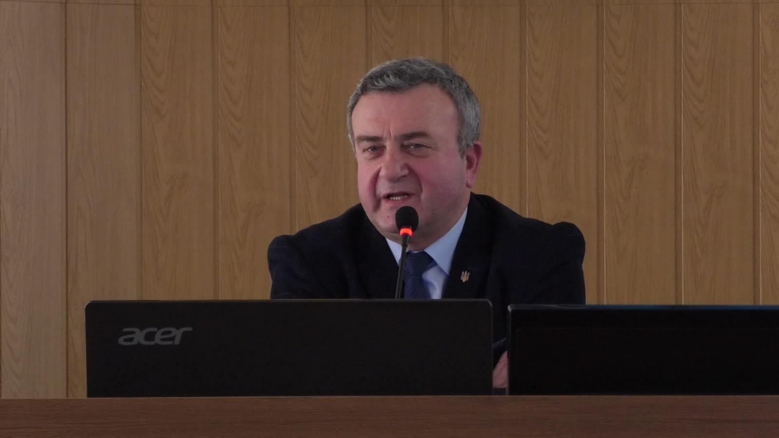 Сесія міськради 2