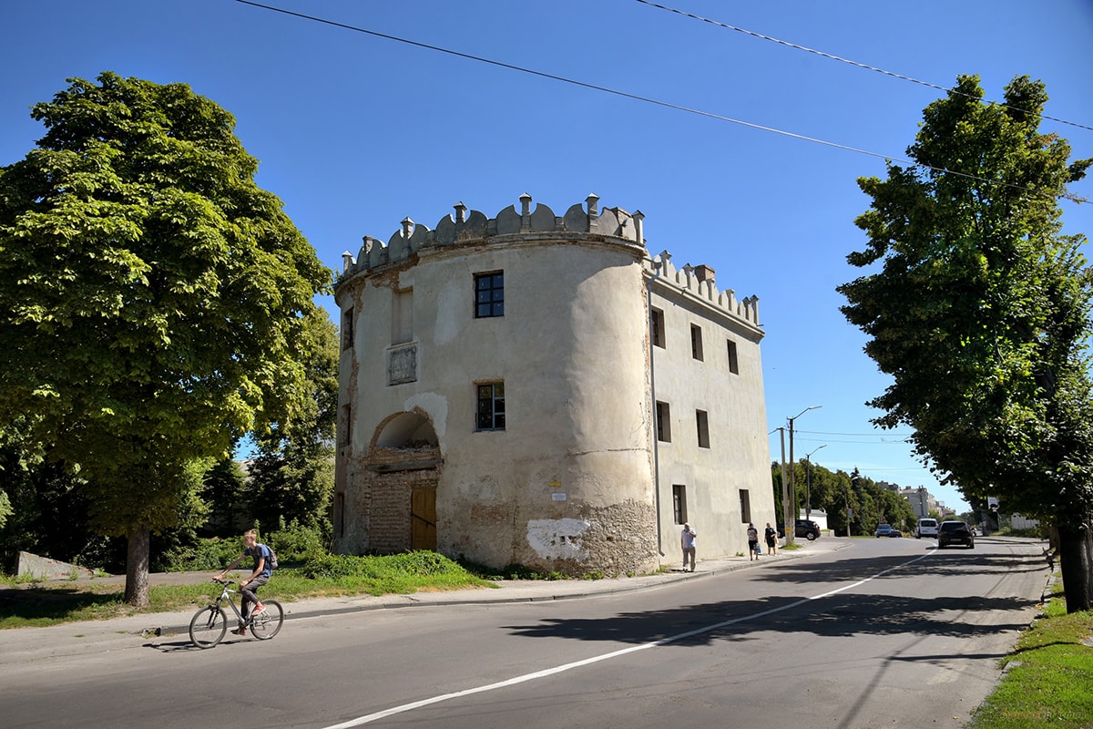 Луцька брама.