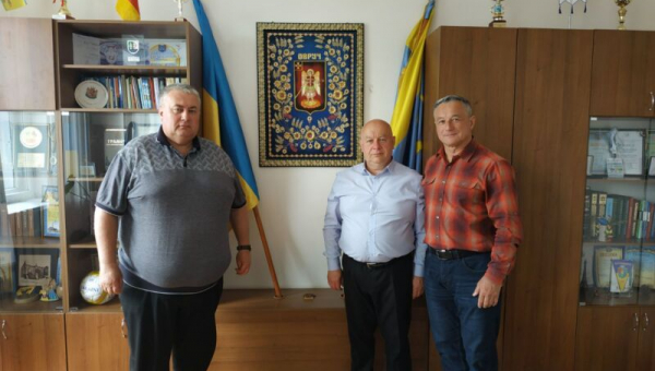 Намітили дорожню карту співпраці з Овруцькою громадою
