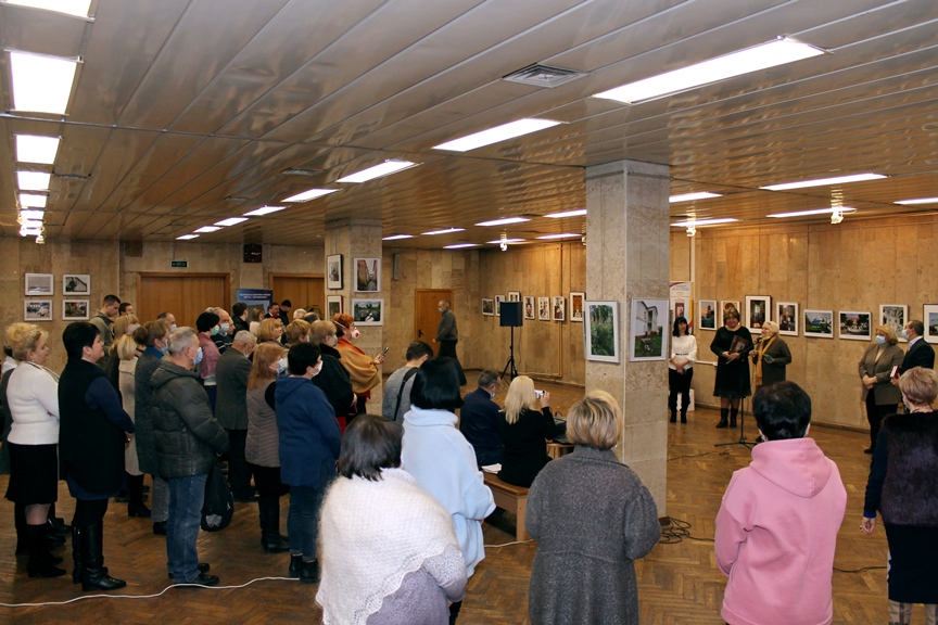 Дубно на світлинах у головній книгозбірні України. Фото 2