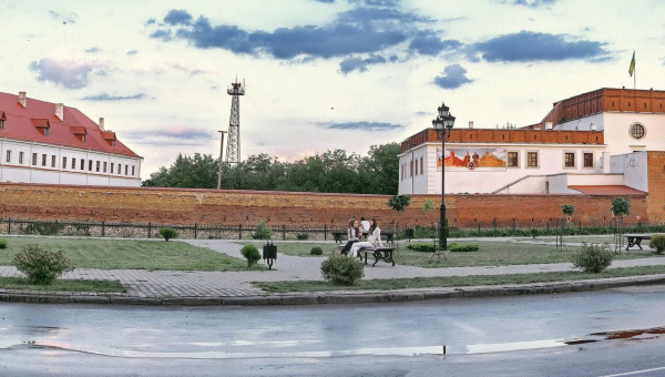 ОНОВЛЕНО  ГРАФІК ОБСЛУГОВУВАННЯ ВІДВІДУВАЧІВ ДУБЕНСЬКОГО ЗАМКУ !