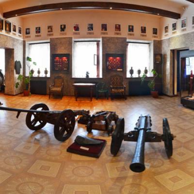 Щит і меч землі дубенської