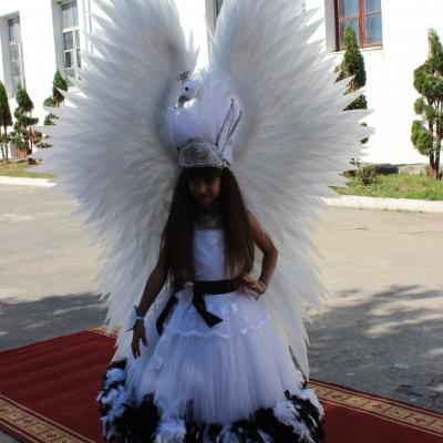 Учасниця конкурсу Бурштинова королева